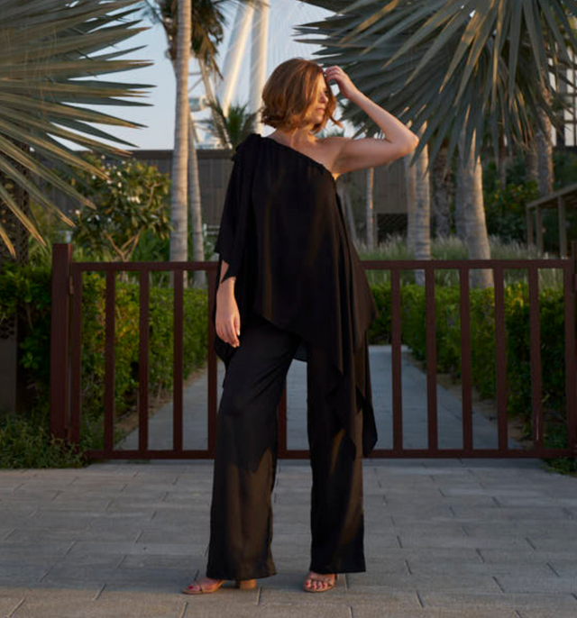 Poncho Cervo Silk Top | Crepe Noir - poncho - CRUZ&PEPITA