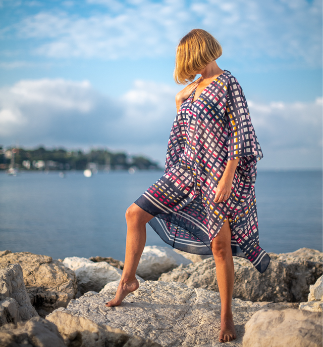 St. Tropez Beach Kaftan | Bleu Carré Crazy - All Products - CRUZ&PEPITA