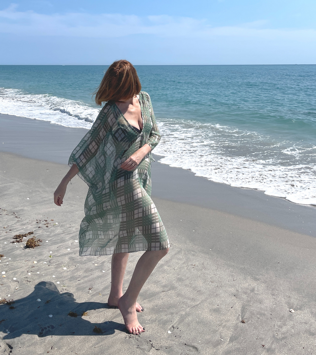 St. Tropez Beach Kaftan | Pistache Ecossais - beachwear - CRUZ&PEPITA